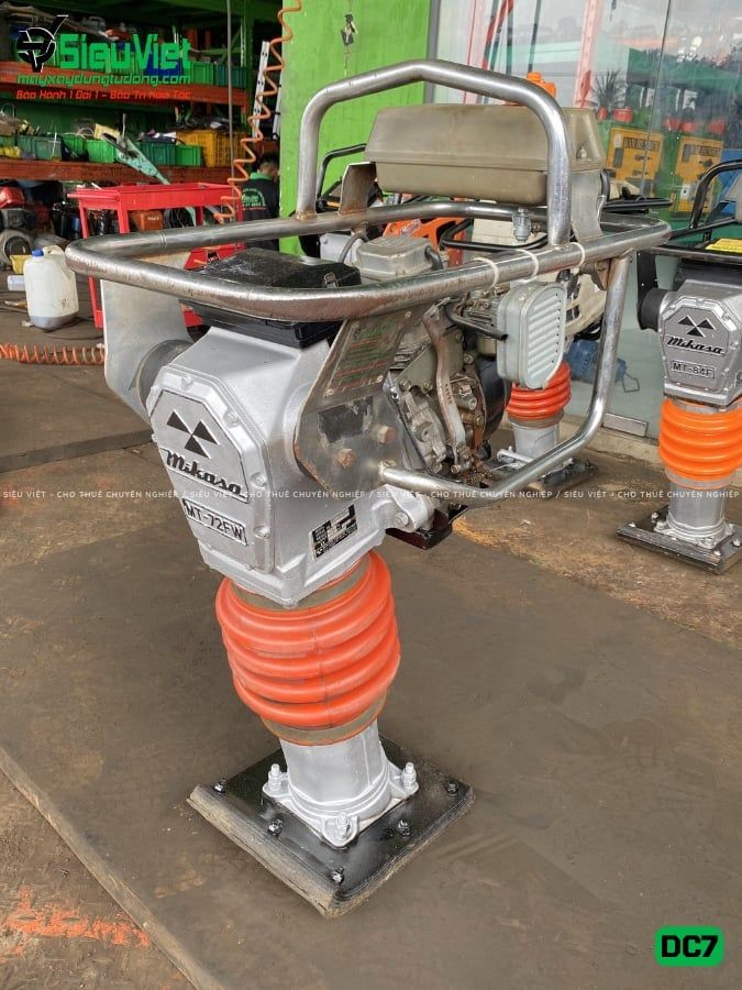 Thuê Tháng Máy đầm cóc DC7 70-80kg (Xăng)