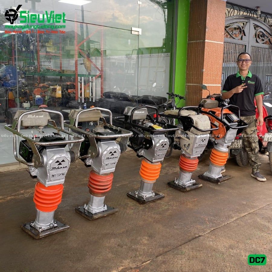 Thuê Tháng Máy đầm cóc DC7 70-80kg (Xăng)