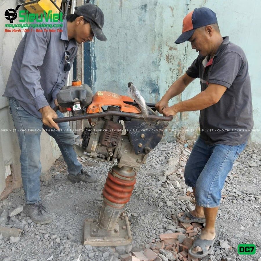 Thuê Tháng Máy đầm cóc DC7 70-80kg (Xăng)