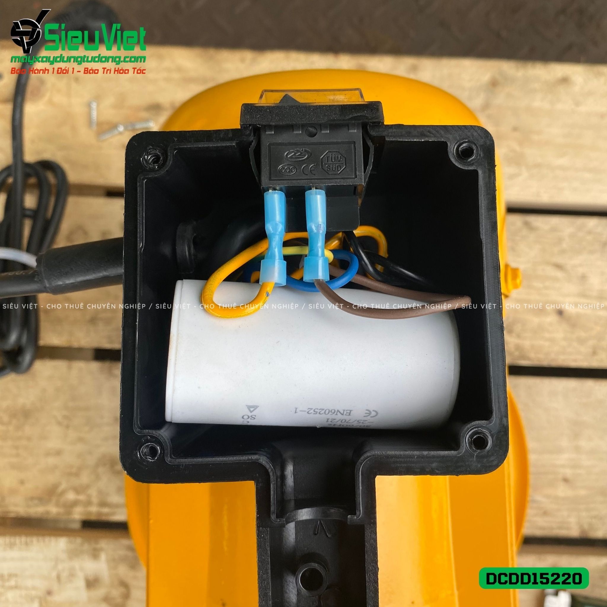 Động cơ đầm dùi điện DCDD15220 - 1.5kw, Điện 220v, Dân dụng
