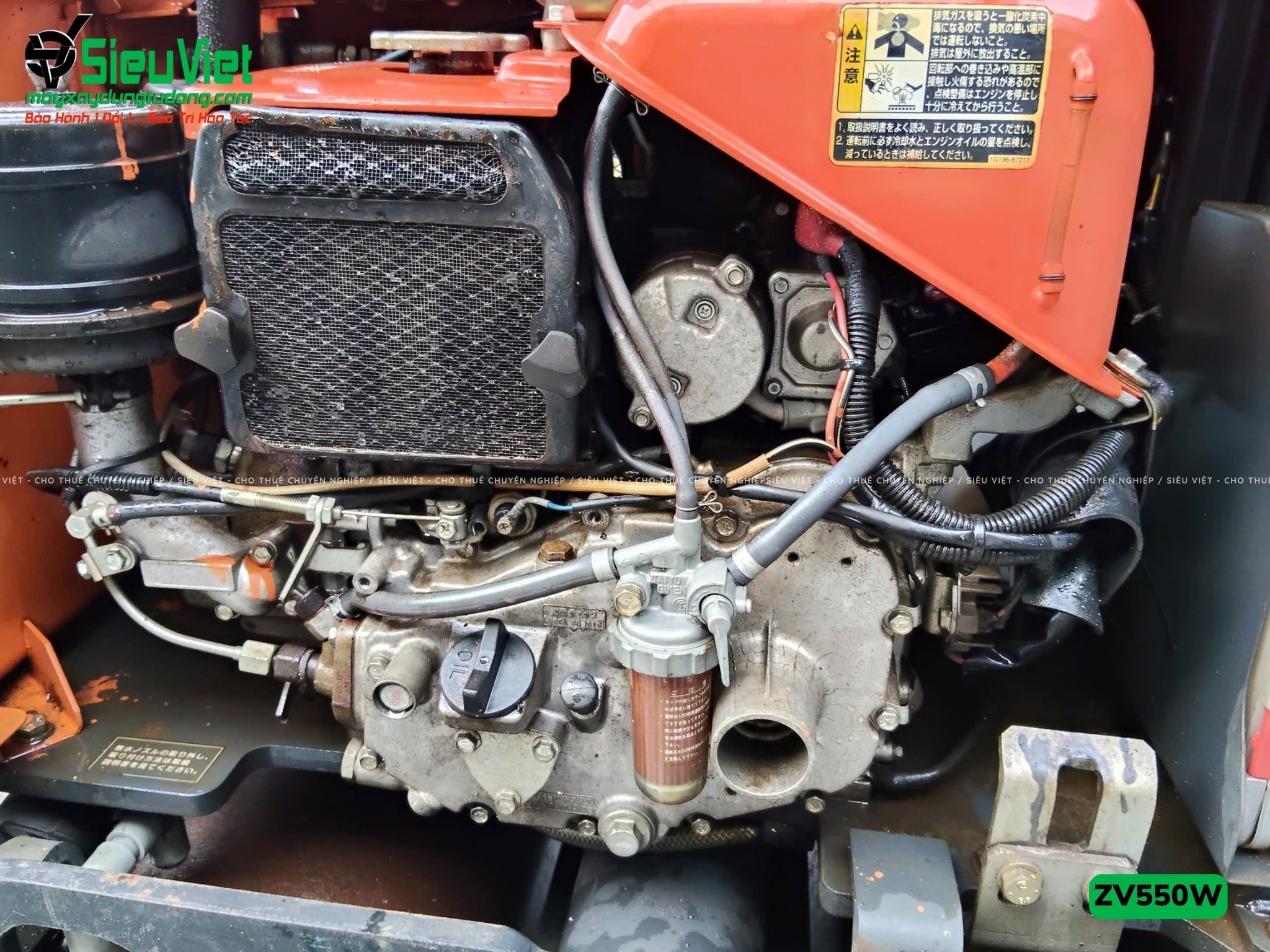 Xe lu rung dắt tay 620Kg Hitachi ZV550W Nhật Bản (11146)