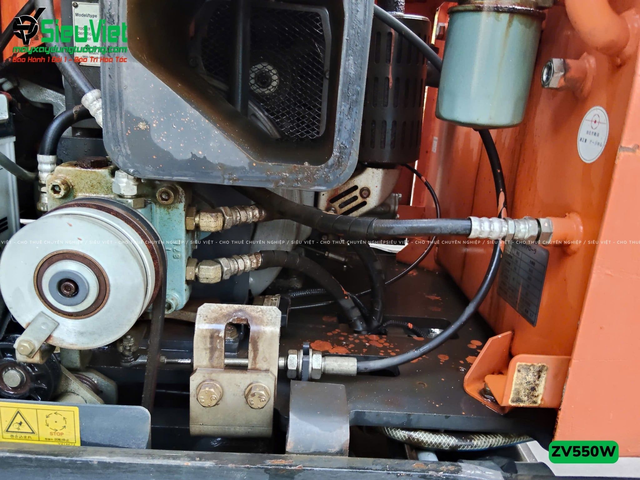 Xe lu rung dắt tay 620Kg Hitachi ZV550W Nhật Bản (11146)