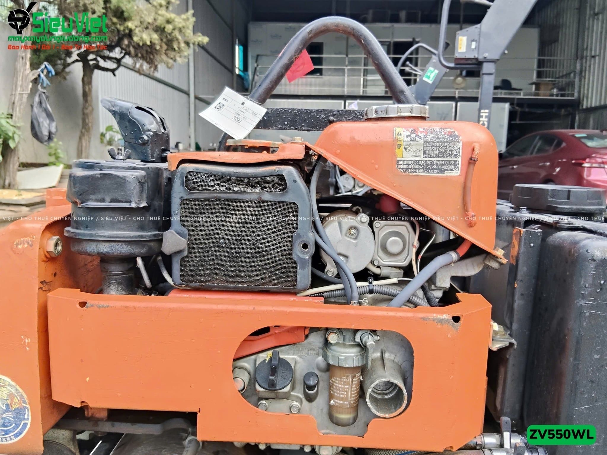 Xe lu rung dắt tay 600Kg Hitachi ZV550WL Nhật Bản (10308)