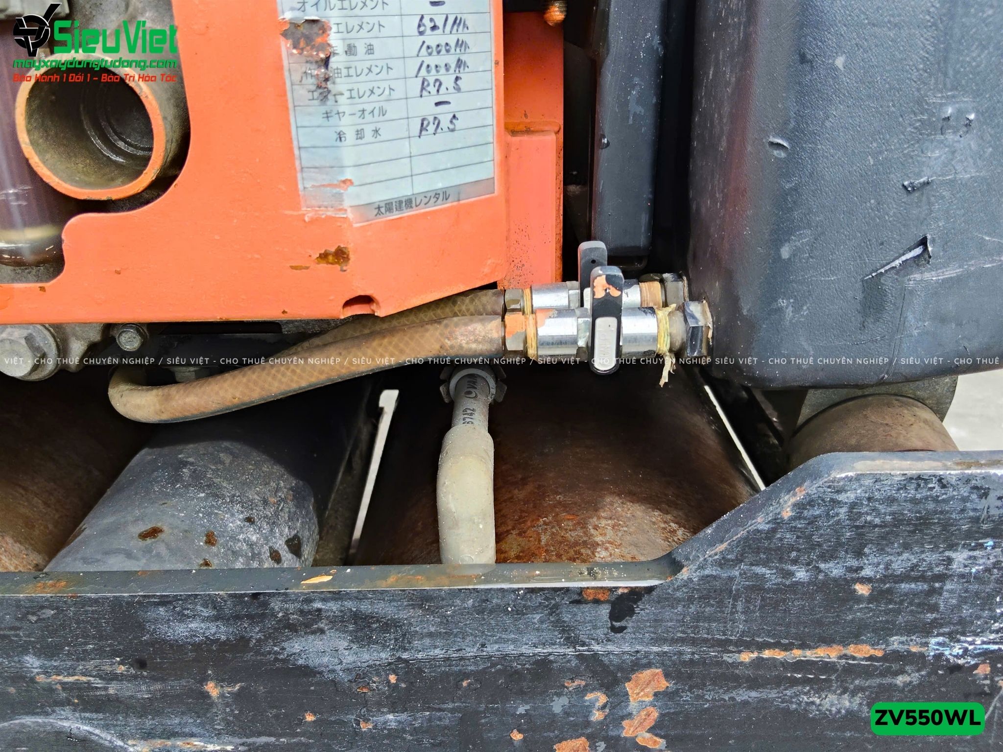 Xe lu rung dắt tay 600Kg Hitachi ZV550WL Nhật Bản (11031)
