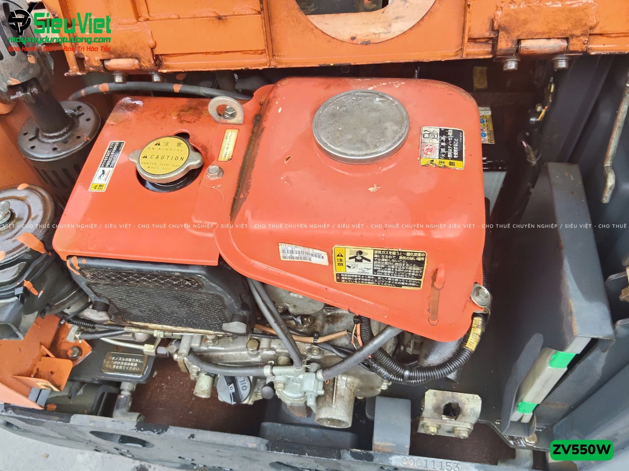 Xe lu rung dắt tay 620Kg Hitachi ZV550W Nhật Bản (11153)