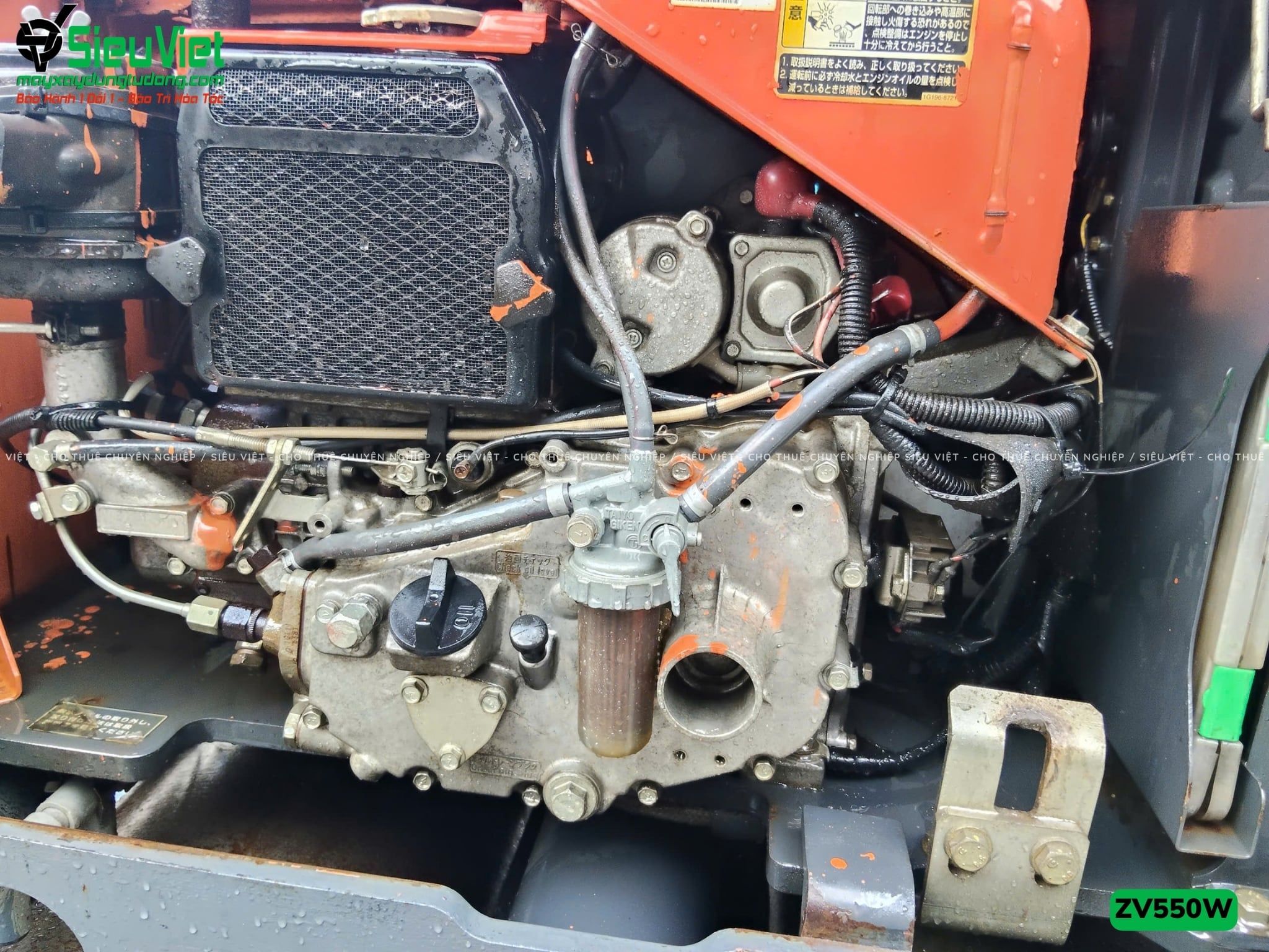 Xe lu rung dắt tay 620Kg Hitachi ZV550W Nhật Bản (11220)