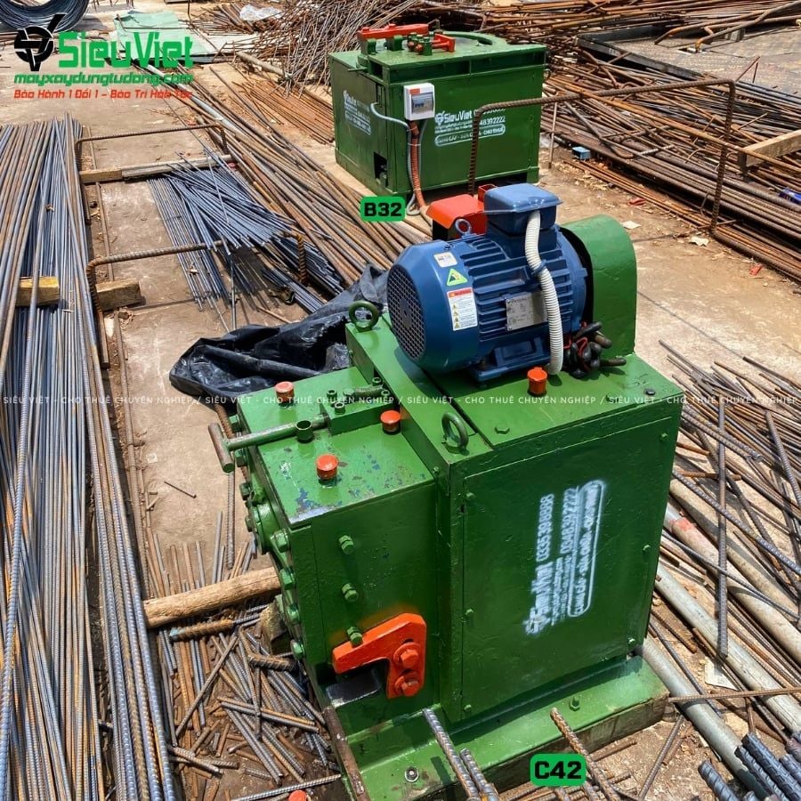 Thuê Tháng Máy cắt sắt phi 10-32mm C42 - Điện 380V, 3 Pha
