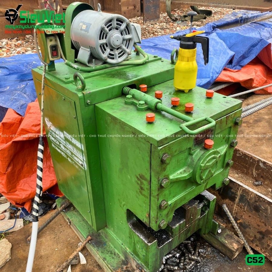 Thuê Tháng Máy cắt sắt phi 10-42mm C52 - Điện 380V, 3 Pha