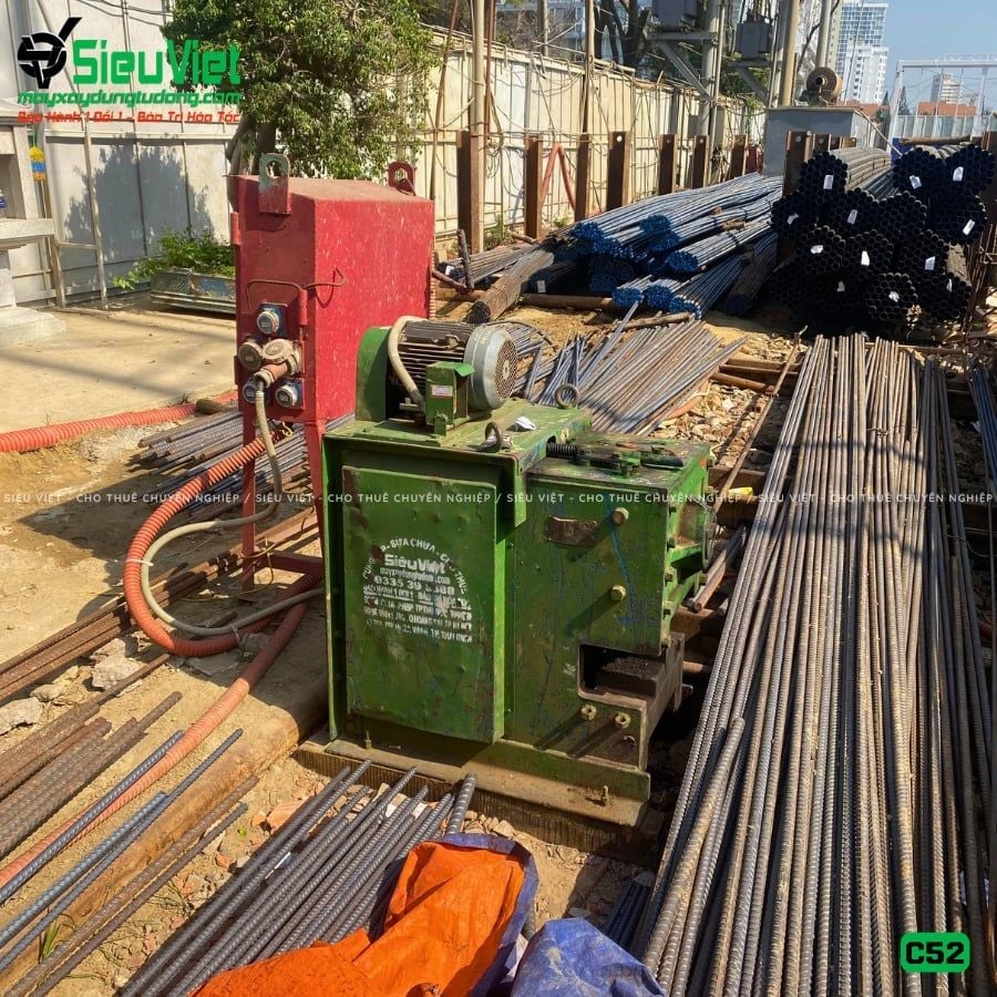 Thuê Tháng Máy cắt sắt phi 10-42mm C52 - Điện 380V, 3 Pha