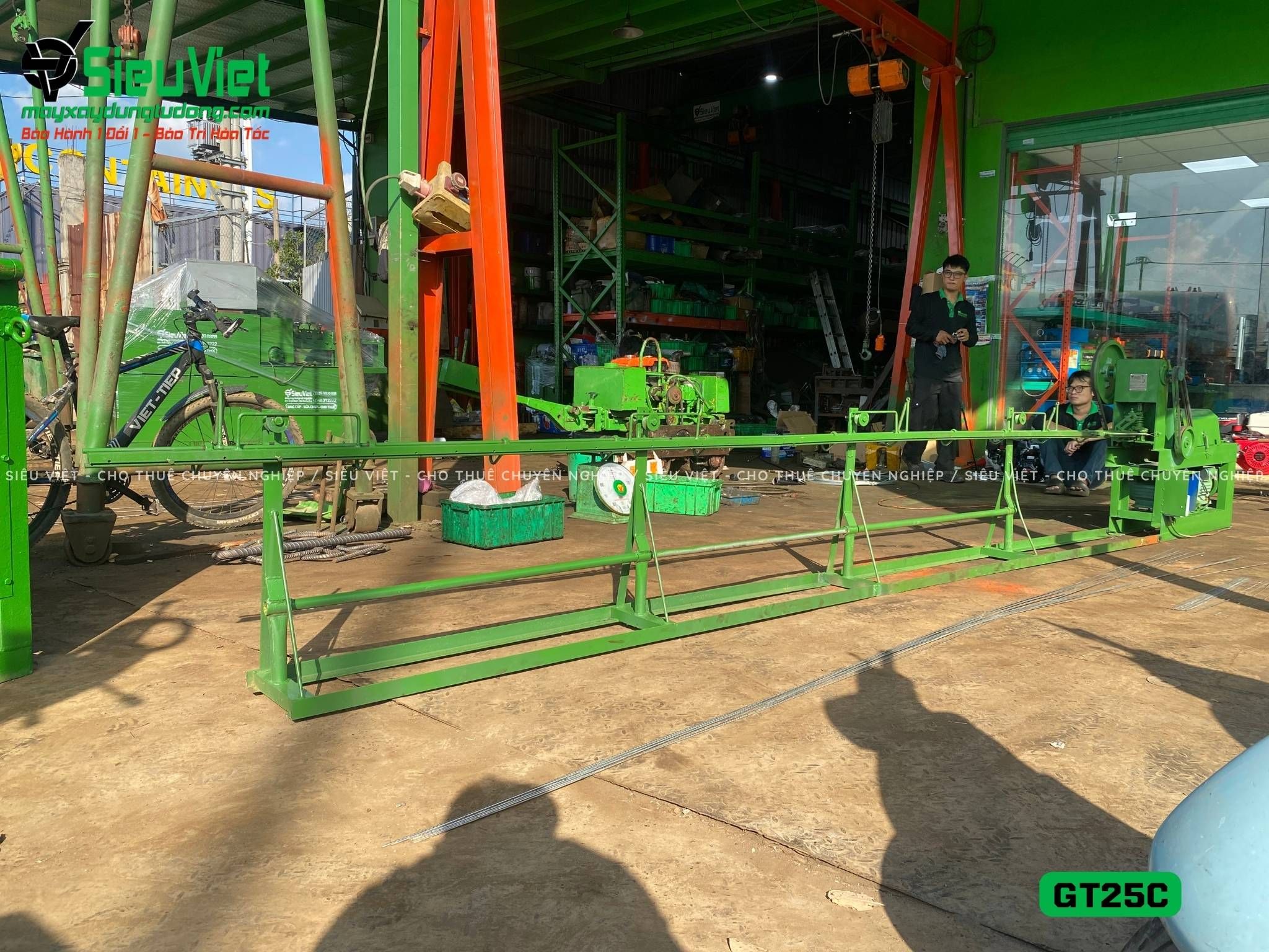 Máy duỗi cắt sắt tự động GT25C, máng dài 4.5m (Điện 380V)