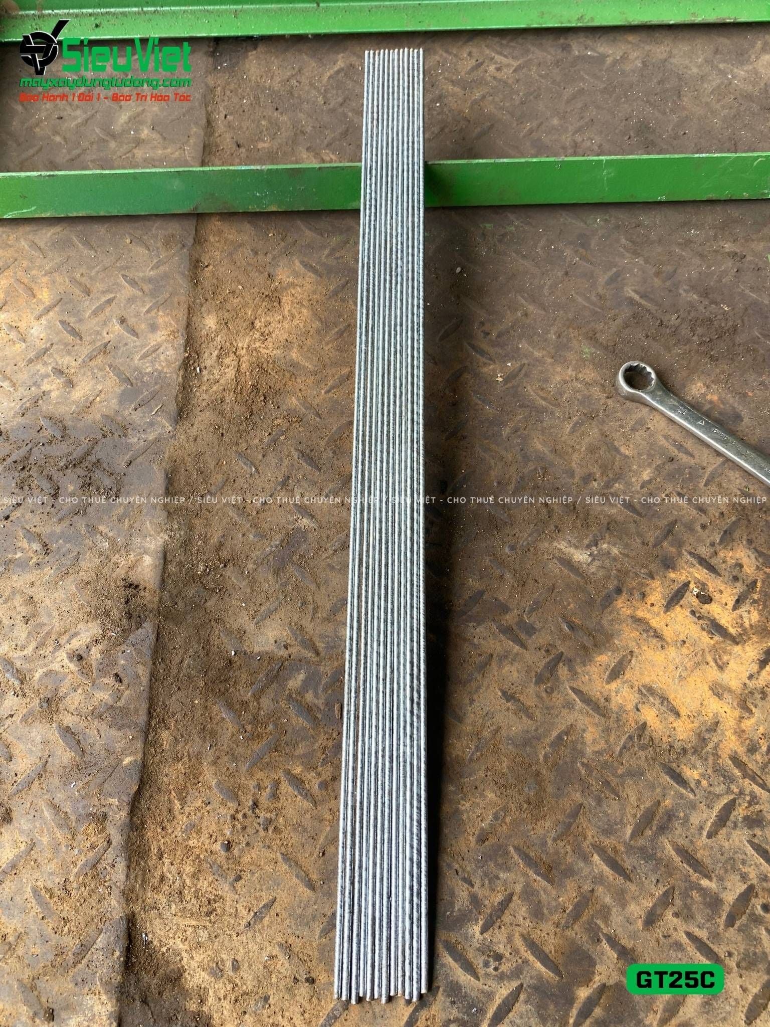 Máy duỗi cắt sắt tự động GT25C, máng dài 4.5m (Điện 220V, Dân dụng)