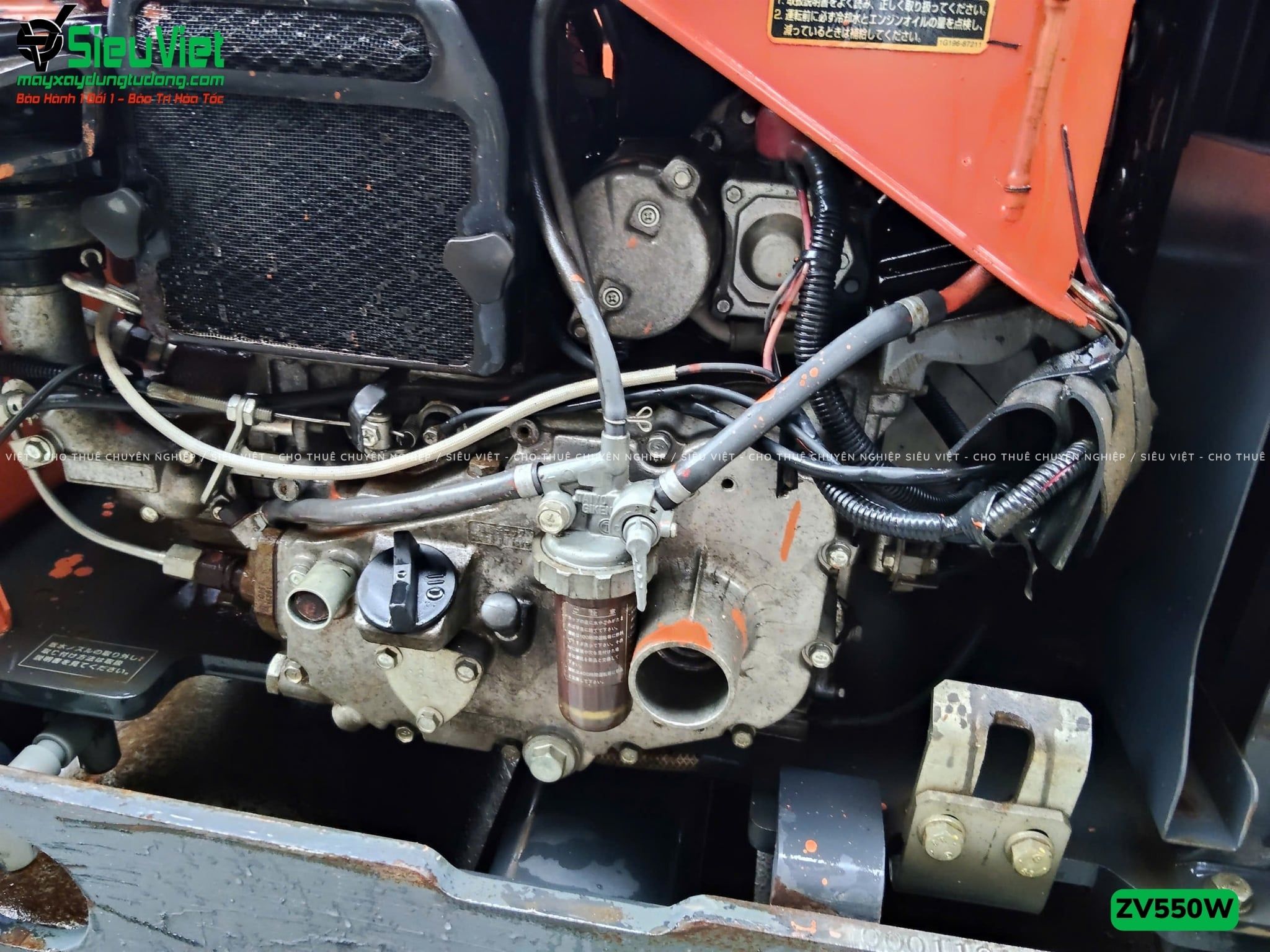 Xe lu rung dắt tay 620Kg Hitachi ZV550W Nhật Bản (11217)