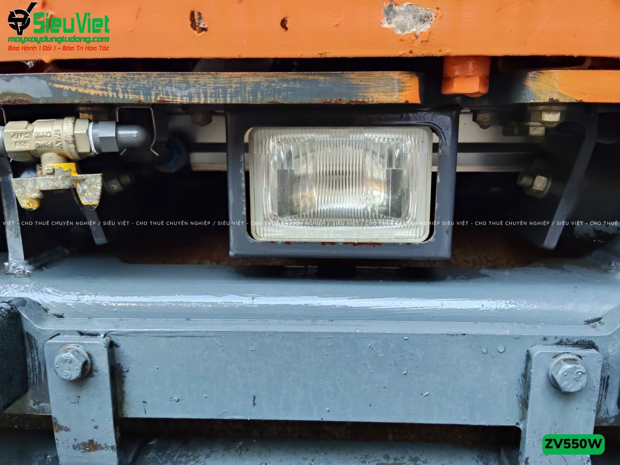 Xe lu rung dắt tay 620Kg Hitachi ZV550W Nhật Bản (11217)