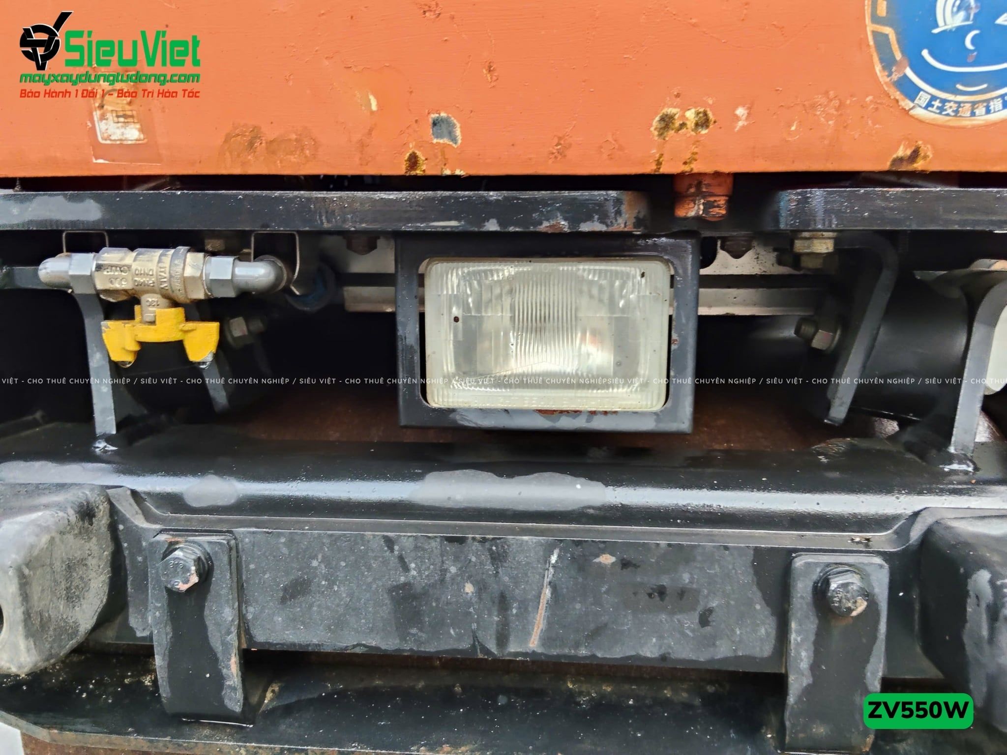Xe lu rung dắt tay 620Kg Hitachi ZV550W Nhật Bản (11146)