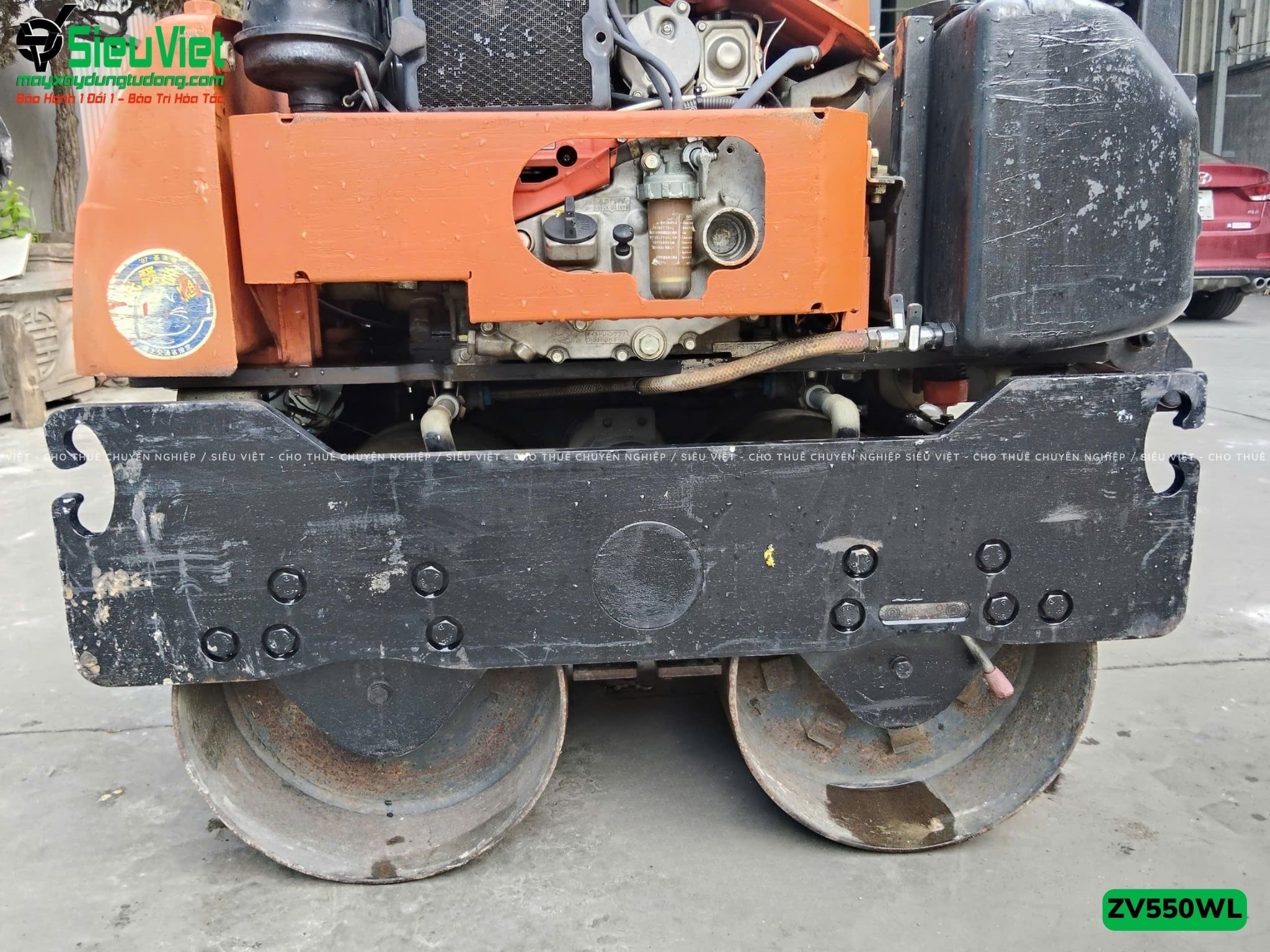 Xe lu rung dắt tay 600Kg Hitachi ZV550WL Nhật Bản (10308)