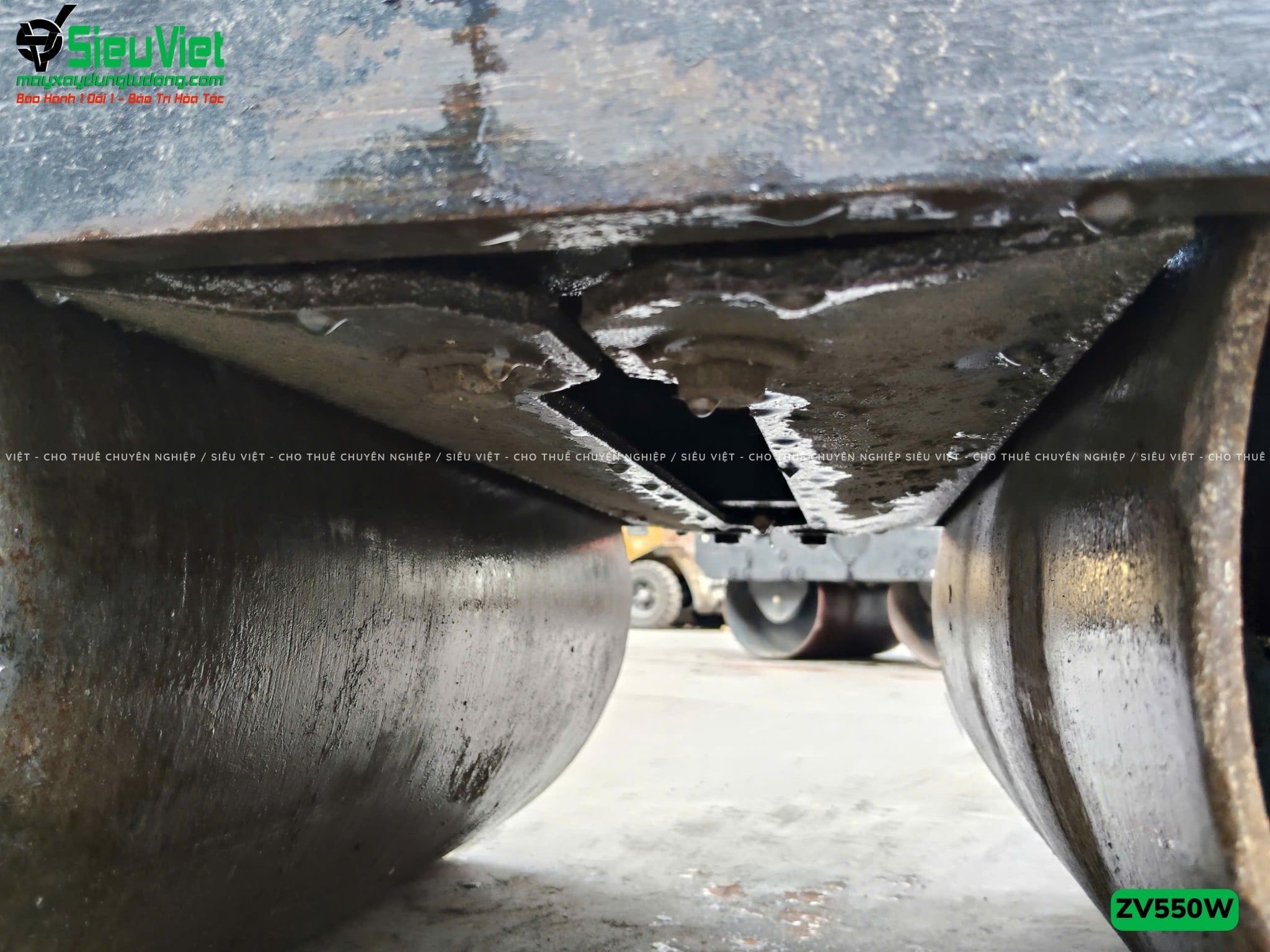 Xe lu rung dắt tay 620Kg Hitachi ZV550W Nhật Bản (11370)