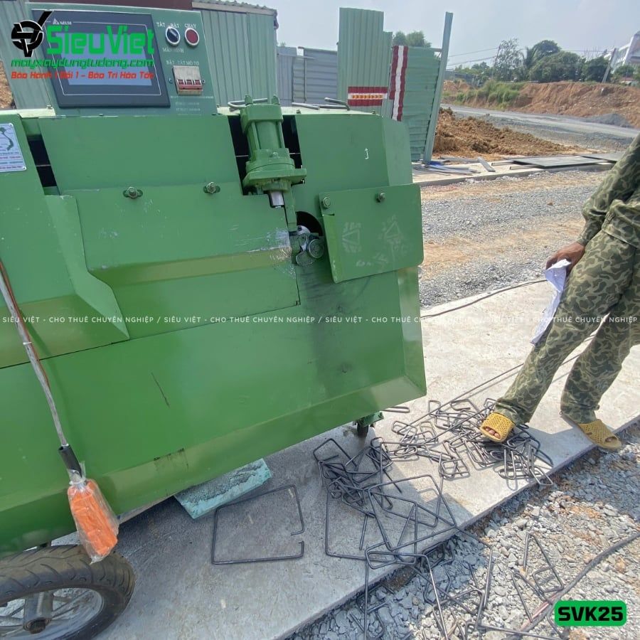 Máy bẻ đai sắt tự động SVK25 (Điện 220v - Dân dụng)