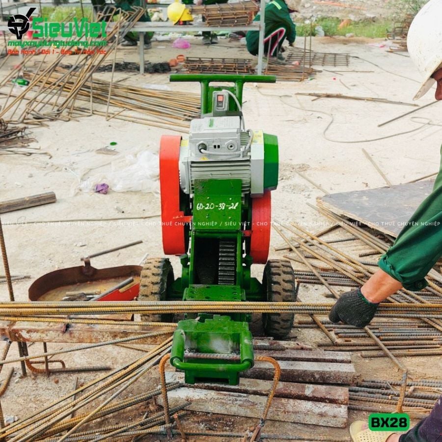 (Cũ) Máy cắt sắt bánh xe phi 28 BX28 Hàn Quốc - Điện 220v, 1 Pha