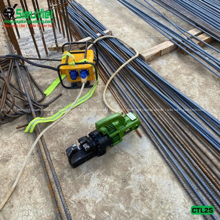 Thuê Tháng Máy cắt sắt cầm tay phi 10-25 CTL25 - Điện 220V, Dân dụng