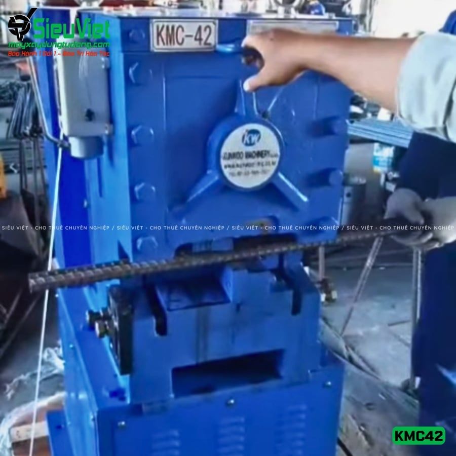 Máy cắt sắt KMC-42 Kunwoo Hàn Quốc - Điện 380v, 3 Pha