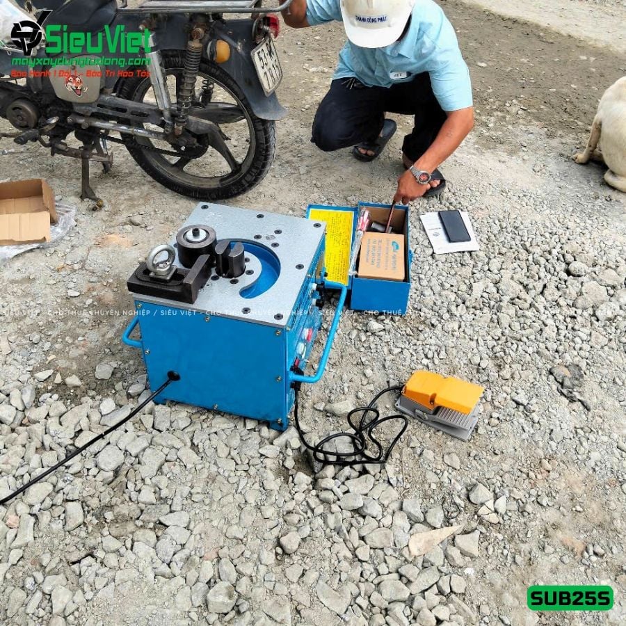 Máy uốn sắt phi 25 Hàn Quốc Seoul SUB-25S - Điện 220v, 1 Pha