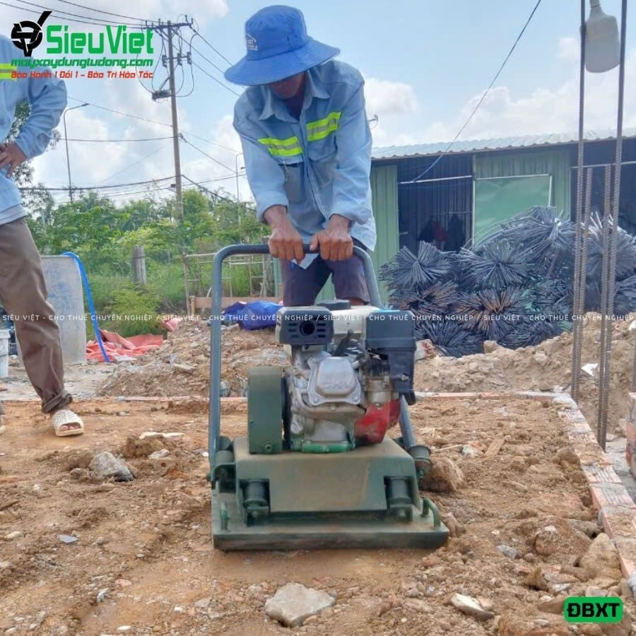 Thuê Ngày Máy đầm bàn 50Kg - 80Kg Nhật Bản - Động cơ xăng