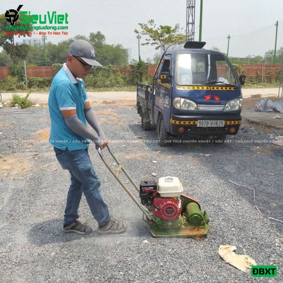 Thuê Ngày Máy đầm bàn 50Kg - 80Kg Nhật Bản - Động cơ xăng