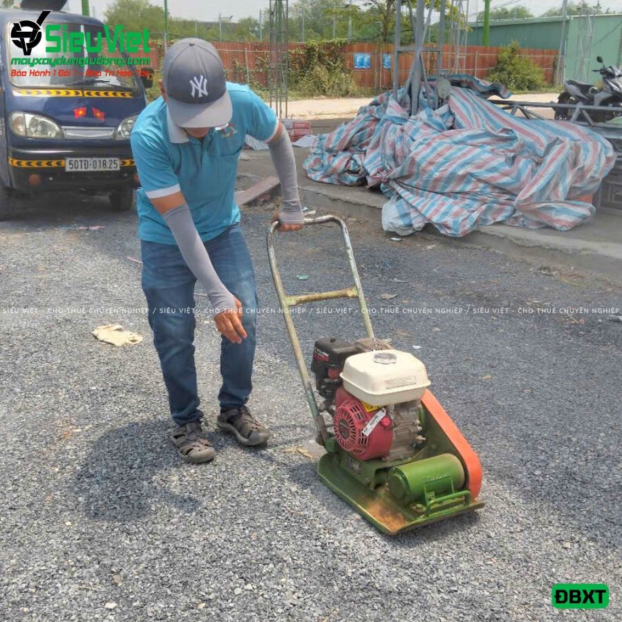 (Cho Thuê Tuần) Máy đầm bàn 50Kg - 80Kg Nhật Bản - Động cơ xăng