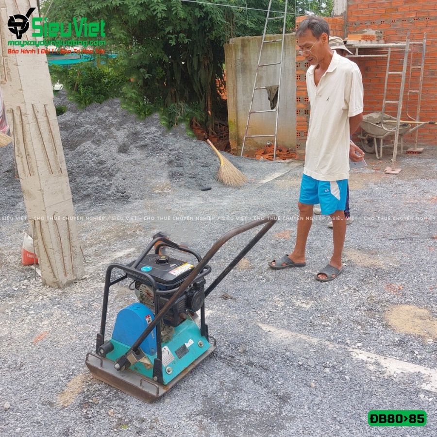 (Cũ) Máy đầm bàn 80>85Kg DB8 Nhật Bản (Động cơ Nhật Bản mới 80%)