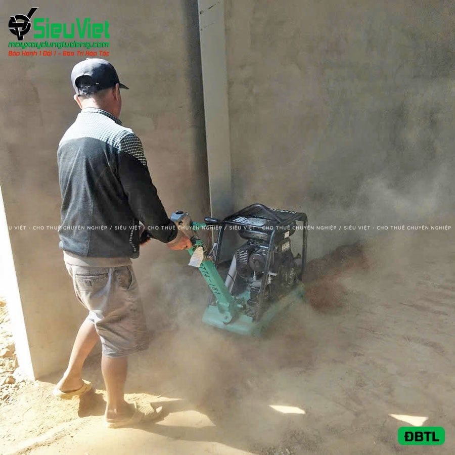 Thuê Tháng Máy đầm bàn thuỷ lực DBTL12 100-250kg (Xăng)