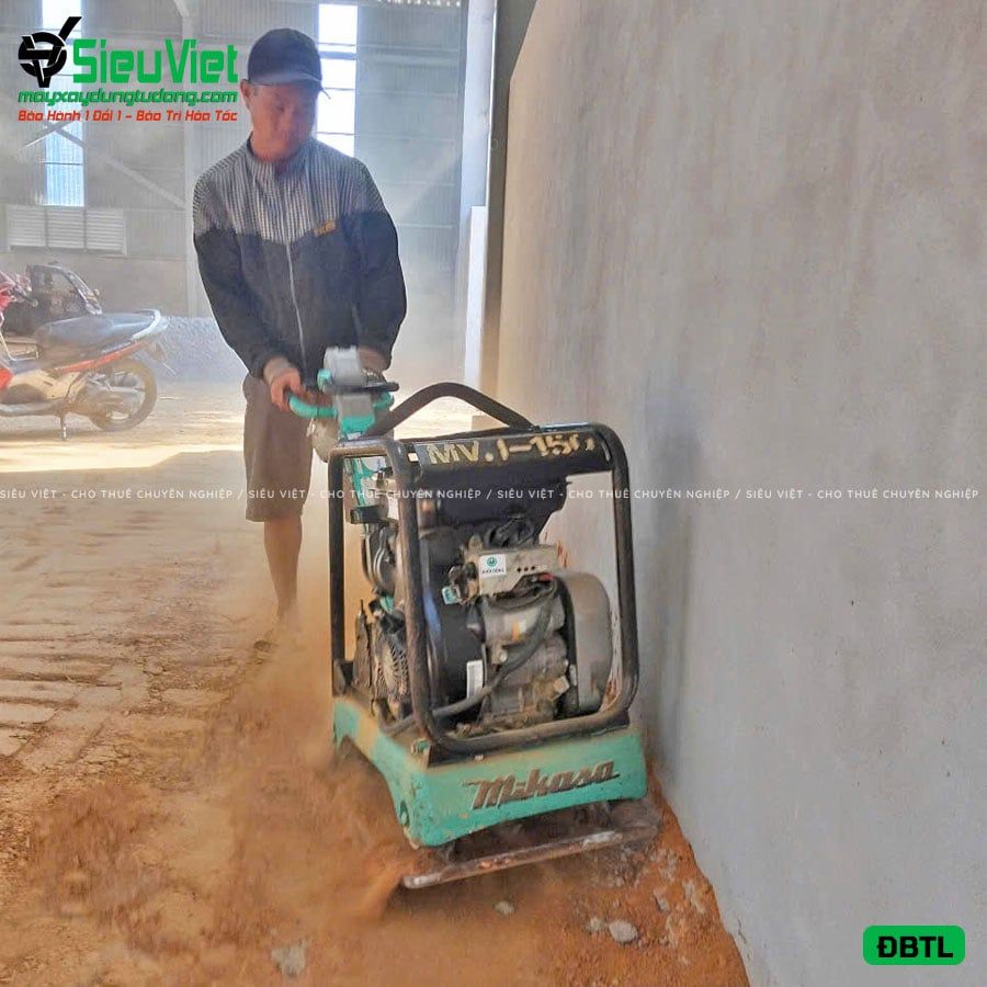 Thuê Tháng Máy đầm bàn thuỷ lực DBTL12 100-250kg (Xăng)