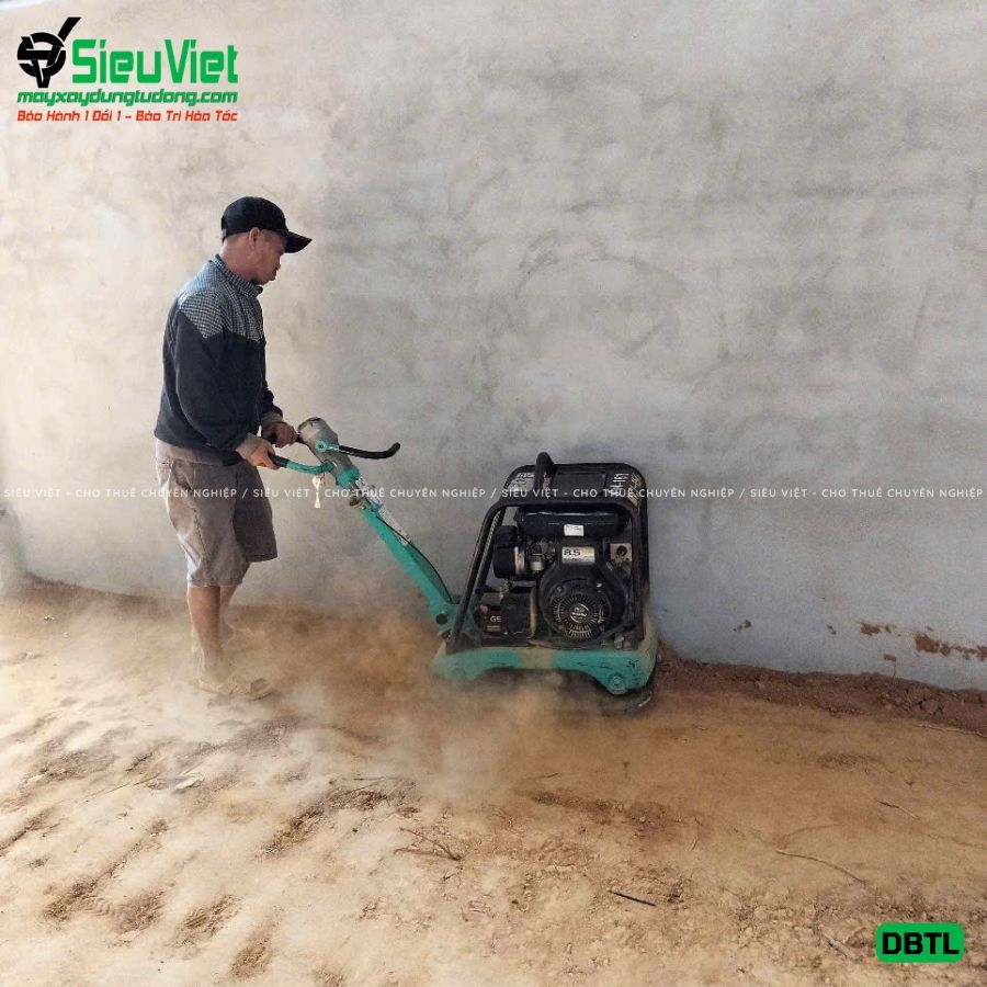 Thuê Ngày Máy đầm bàn thuỷ lực DBTL34 300-400Kg (Dầu Diesel)