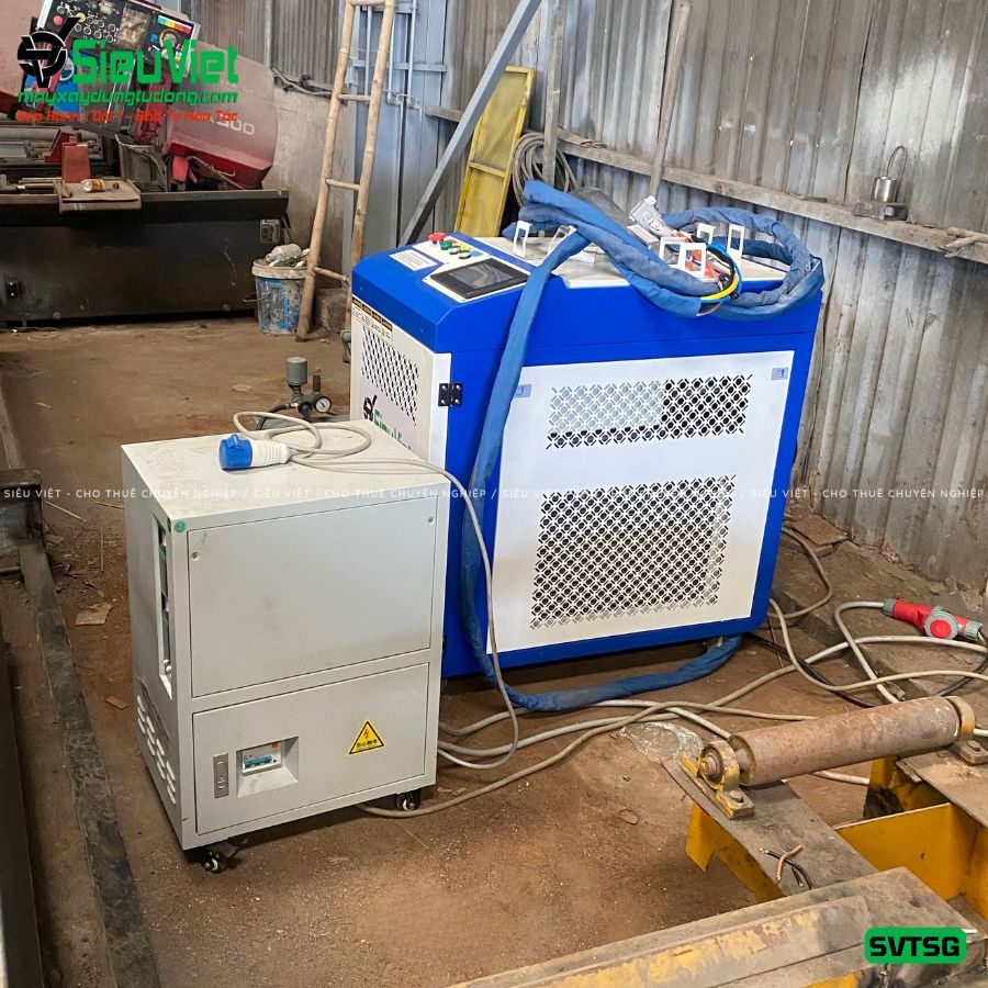 Thuê Ngày Máy laser tẩy gỉ sắt SVTGS - Công suất 1500-3000W