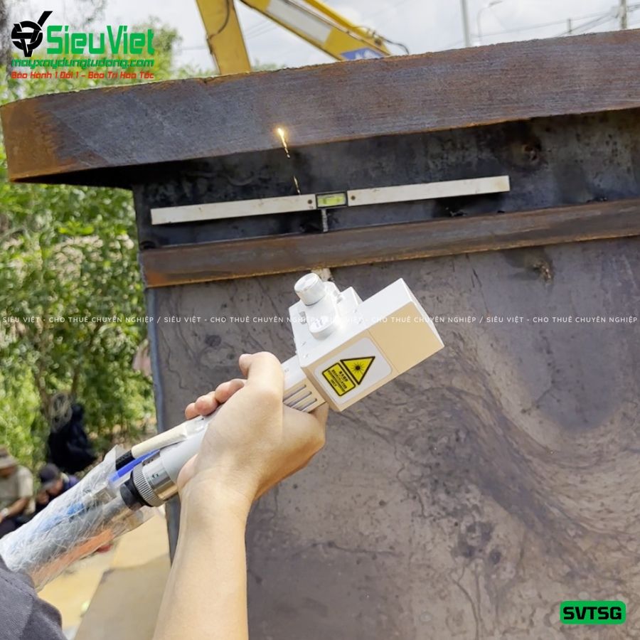 Thuê Tháng Máy laser tẩy gỉ sắt SVTGS - Công suất 1500-3000W