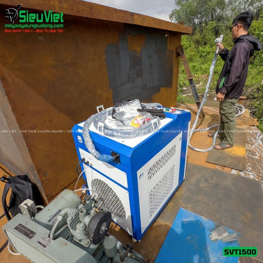 Máy laser tẩy gỉ sắt SVT1500, Công suất 1500W - Điện 220V, Dân dụng