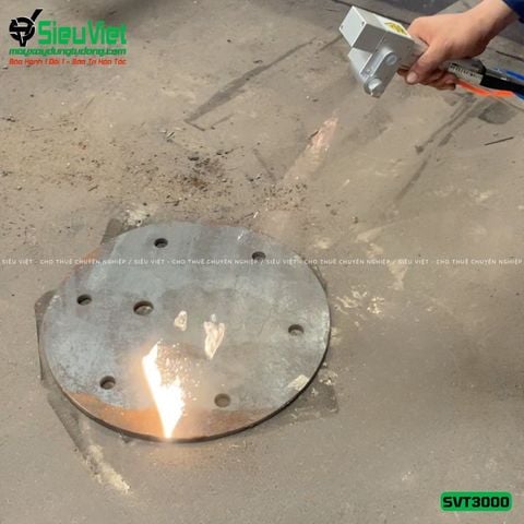 Máy laser tẩy gỉ sắt SVT3000, Công suất 3000W - Điện 380V, 3 Pha