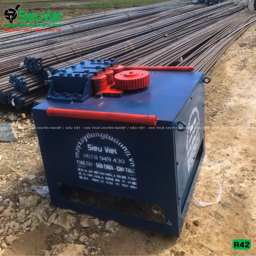 (Cũ) Máy uốn đai tròn sắt xây dựng R42 Việt Nam - Điện 380v, 3 Pha