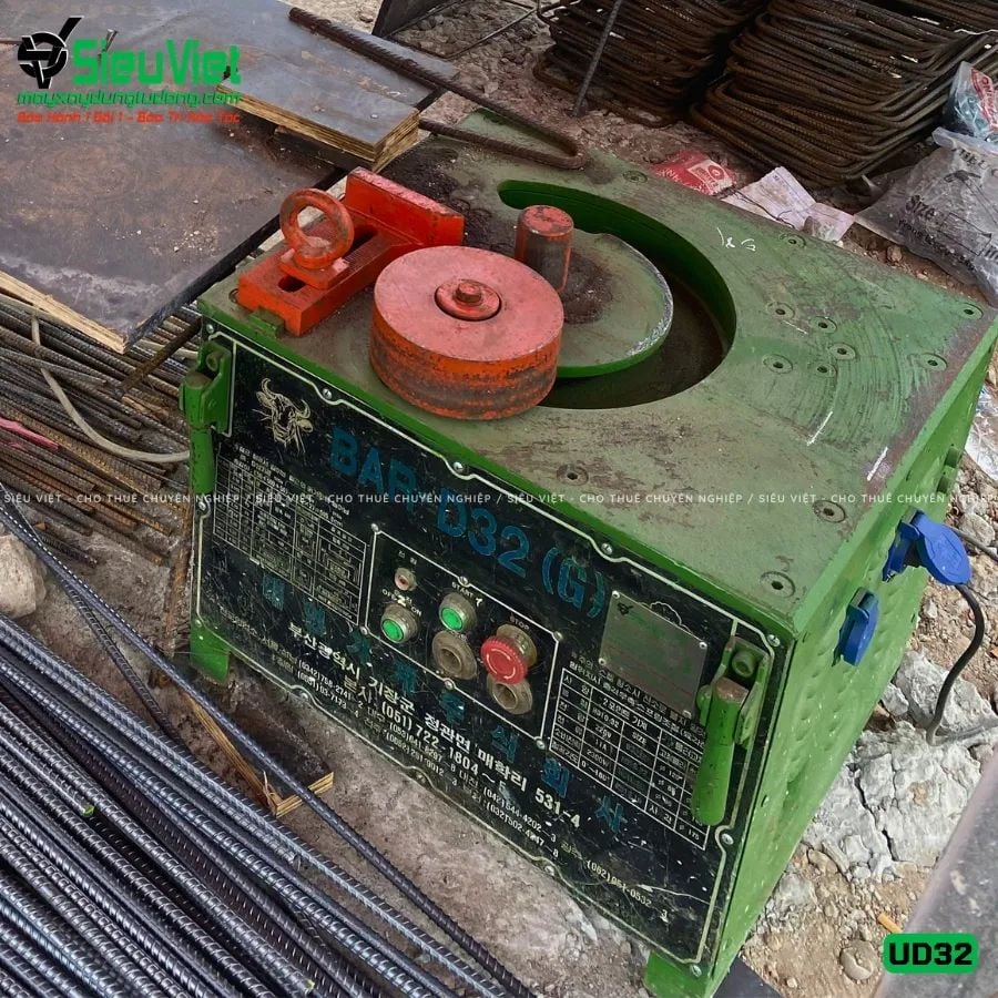 (Cũ) Máy uốn sắt phi 28 UD32 Hàn Quốc (Điện 220v, Dân dụng)