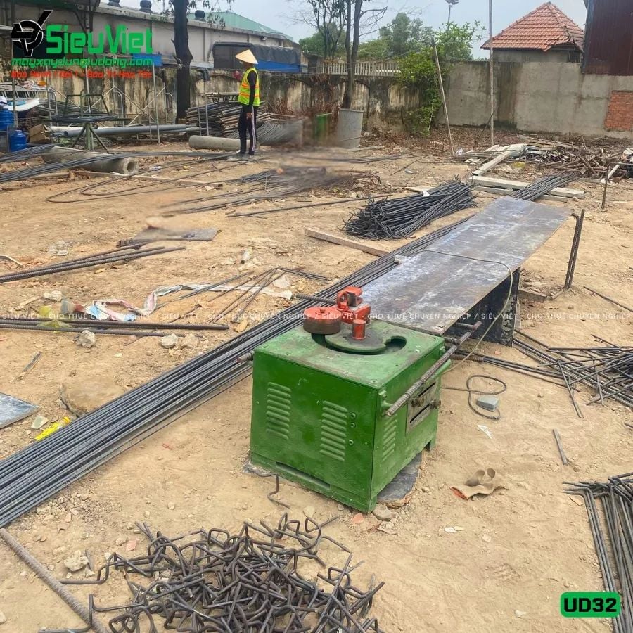 (Cũ) Máy uốn sắt phi 28 UD32 Hàn Quốc (Điện 220v, Dân dụng)