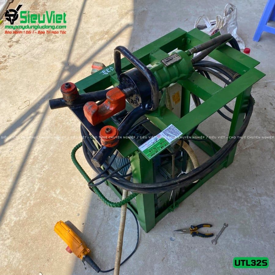 Máy uốn, sửa sắt cầm tay phi 28 UTL32S - Điện 220V, Dân dụng