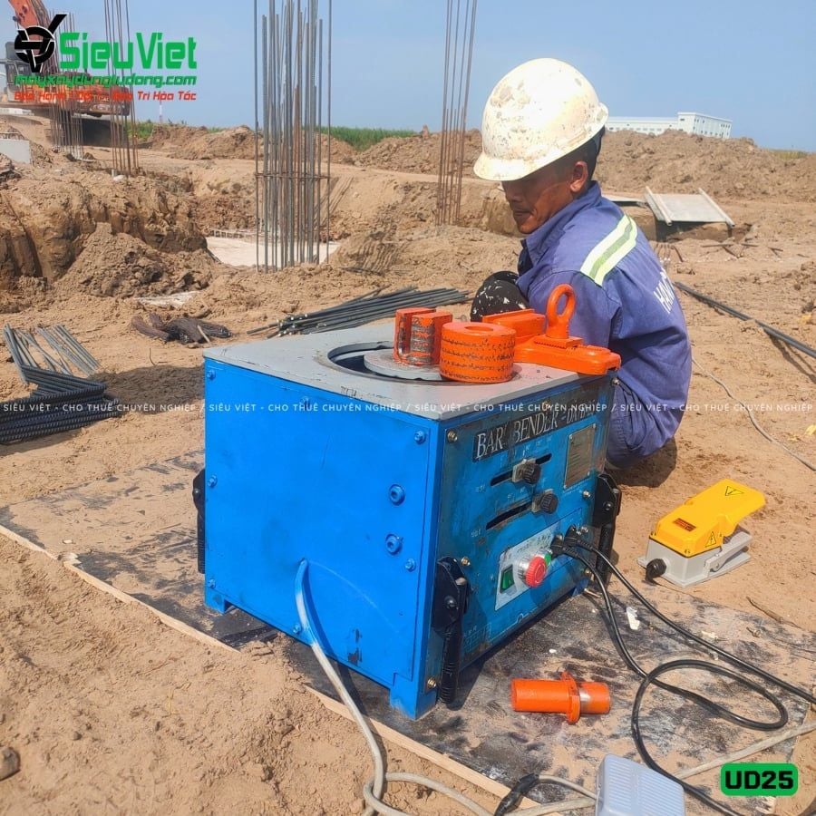 (Cũ) Máy uốn sắt phi 25 UD25 Hàn Quốc - Điện 220V, 1 Pha (Loại 2)