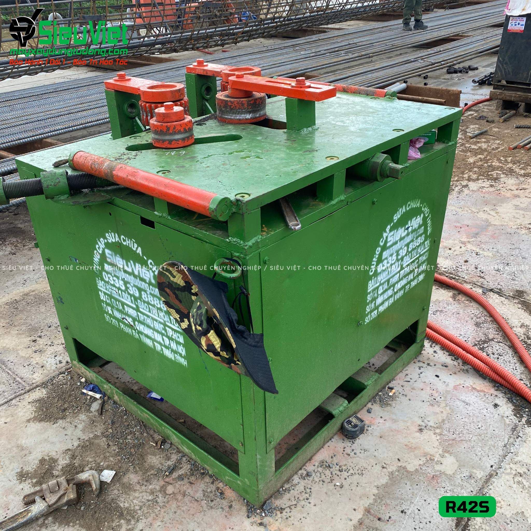 Thuê Tháng Máy uốn tròn sắt phi 16-40 R42, R42S - Điện 380v, 3 pha