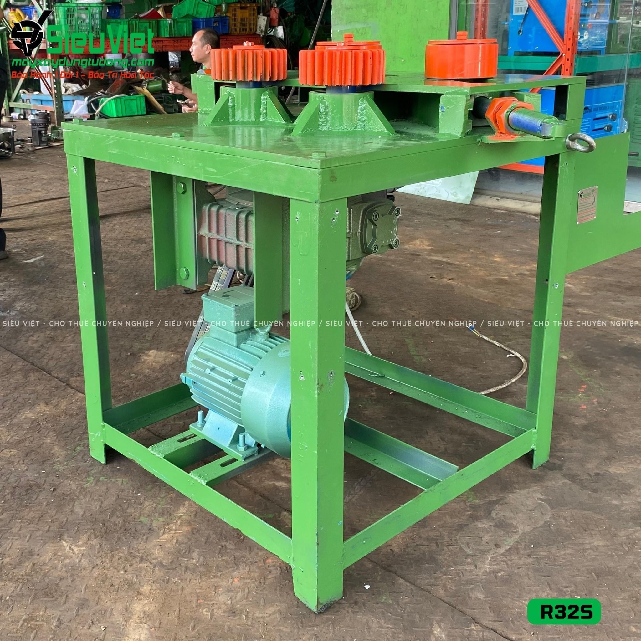 Máy uốn đai tròn phi 28 R32S Việt Nam - Điện 380v, 3 Pha