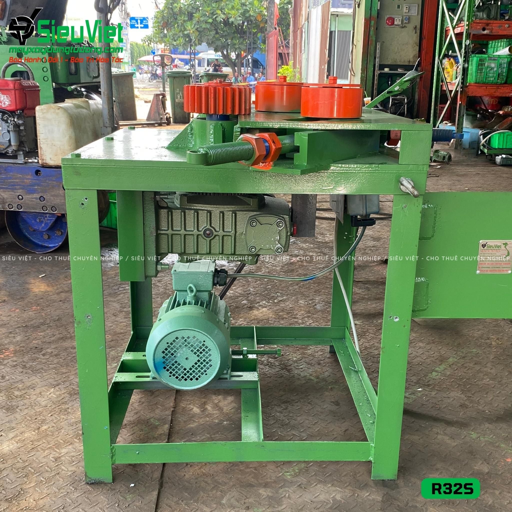 Máy uốn đai tròn phi 28 R32S Việt Nam - Điện 380v, 3 Pha
