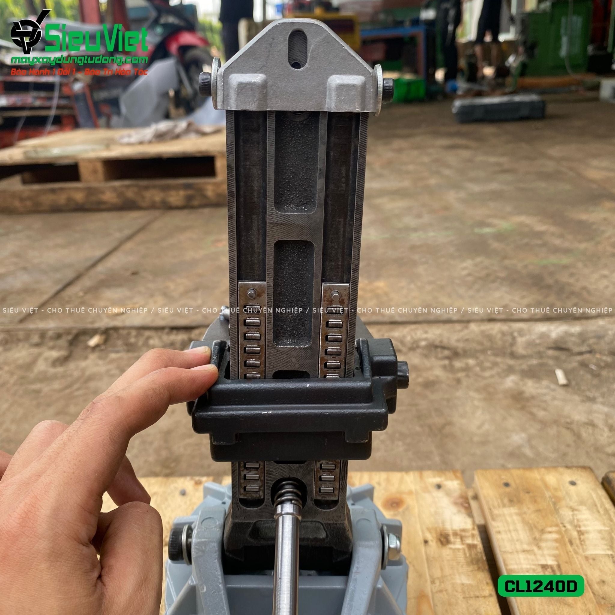 Máy siết vặn Coupler nối sắt xây dựng phi 12 - 40mm CL1240D