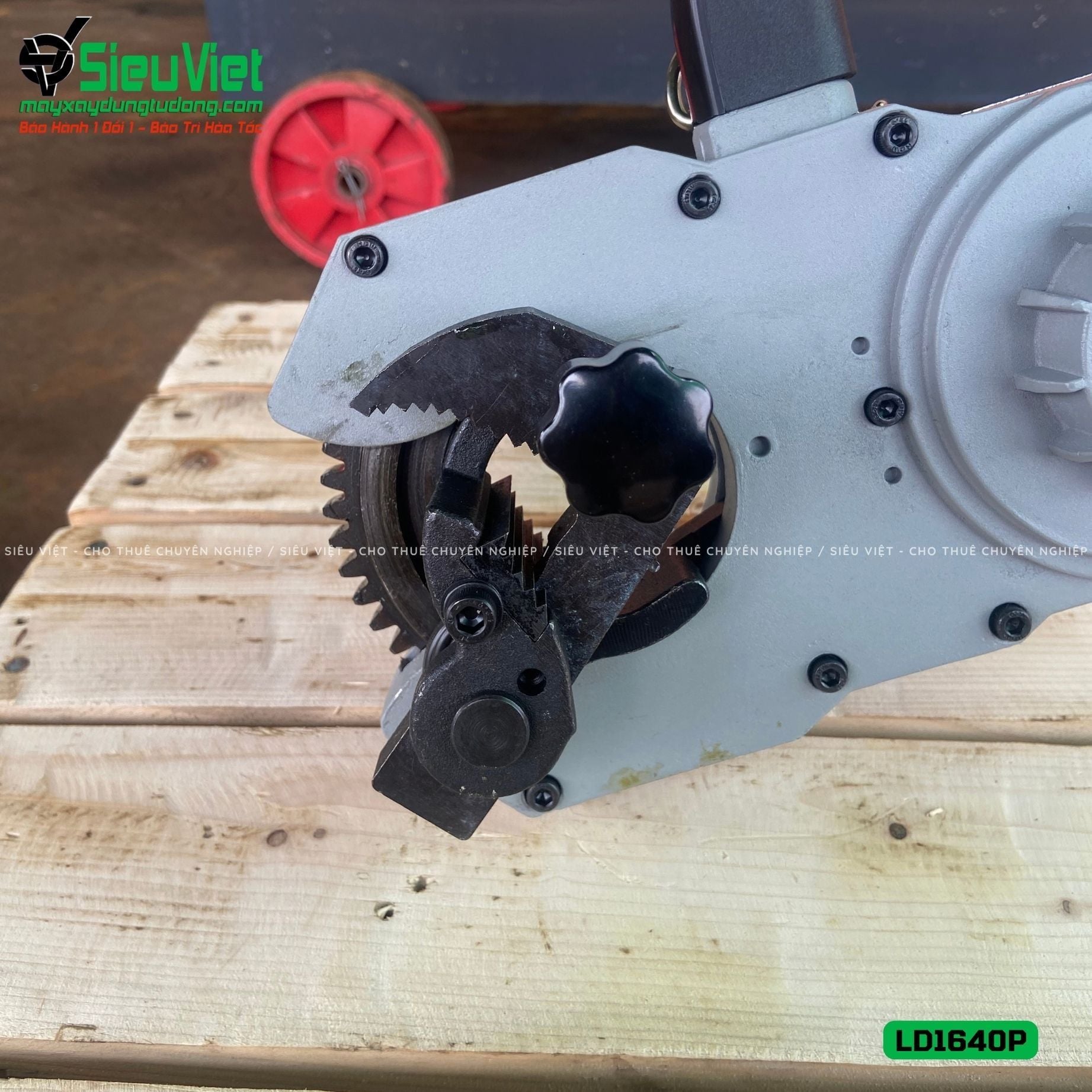 Máy siết vặn Coupler nối sắt xây dựng LD1640P