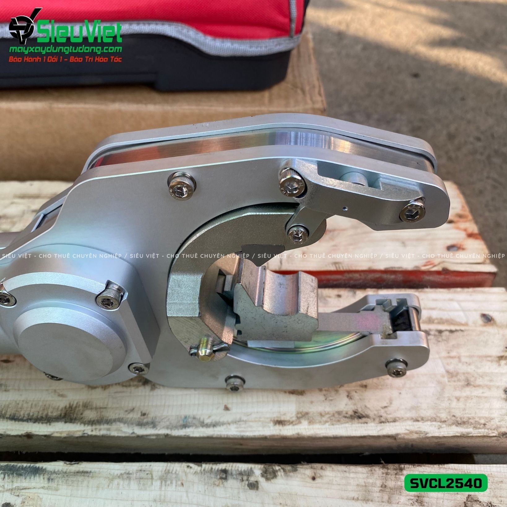 Máy siết vặn Coupler nối sắt xây dựng CL2552