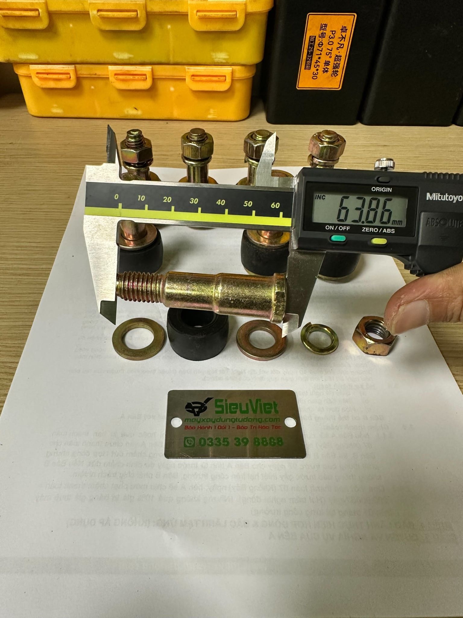 Ốc khớp nối trục hộp số và mô tơ vận thăng VTSV1000 (S)