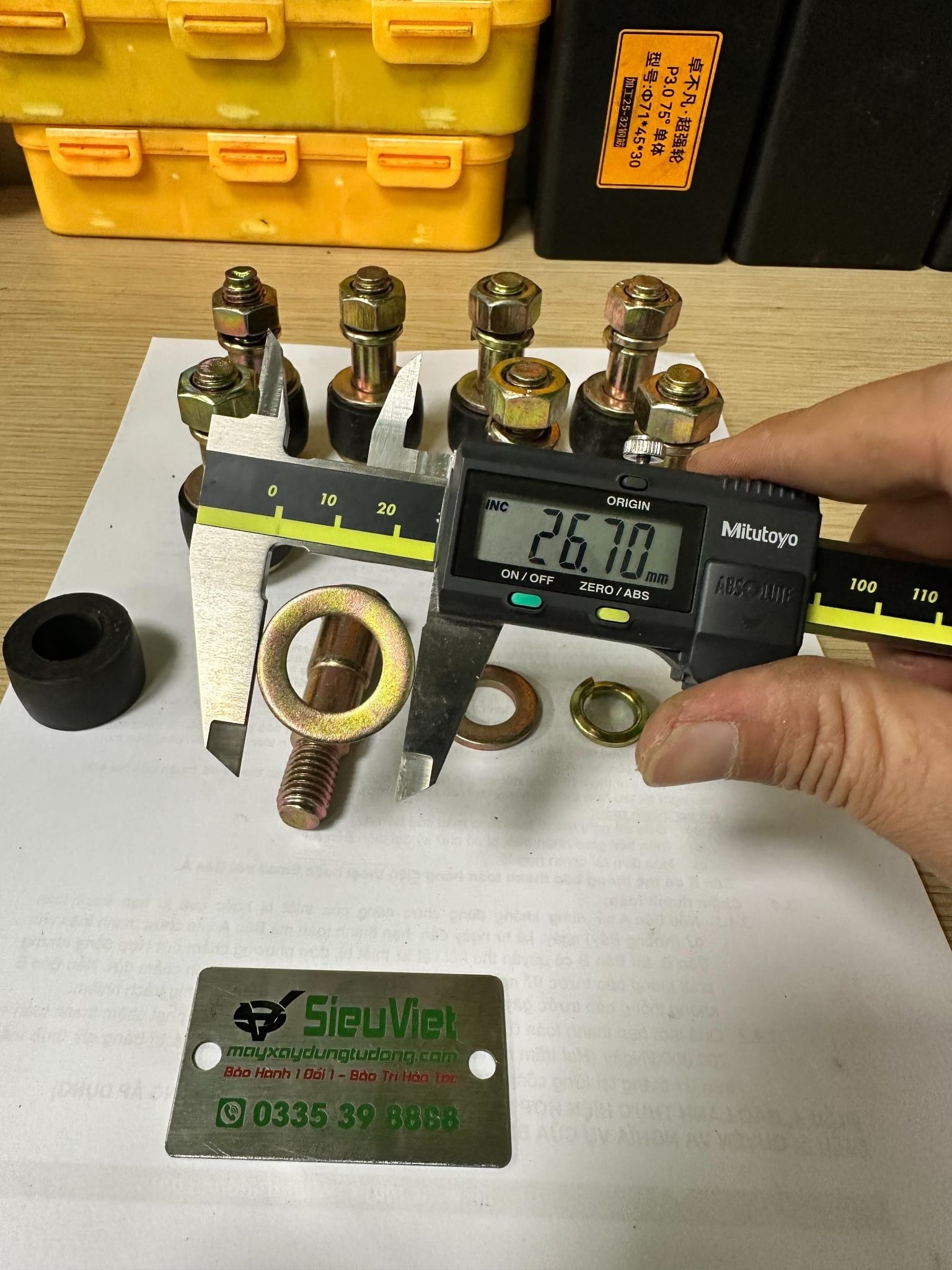 Ốc khớp nối trục hộp số và mô tơ vận thăng VTSV1000 (S)