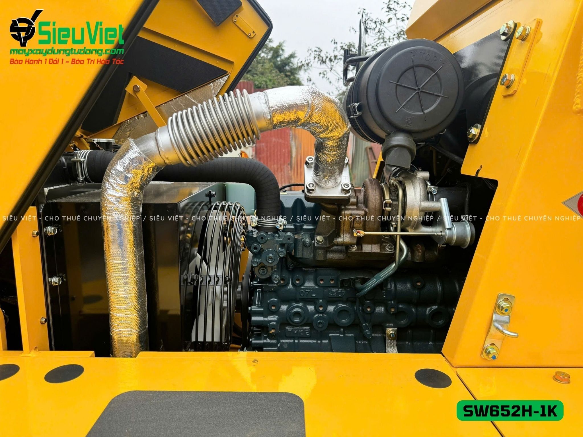 Xe lu rung nhỏ 8 tấn Sakai SW652H-1K Nhật Bản